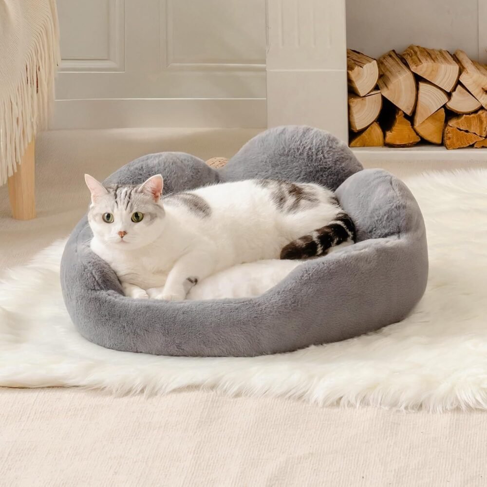 Fluffy Pet Bed – Washable Cat & Small Dog Sofa Bed with Non-Slip Bottom - Image 7