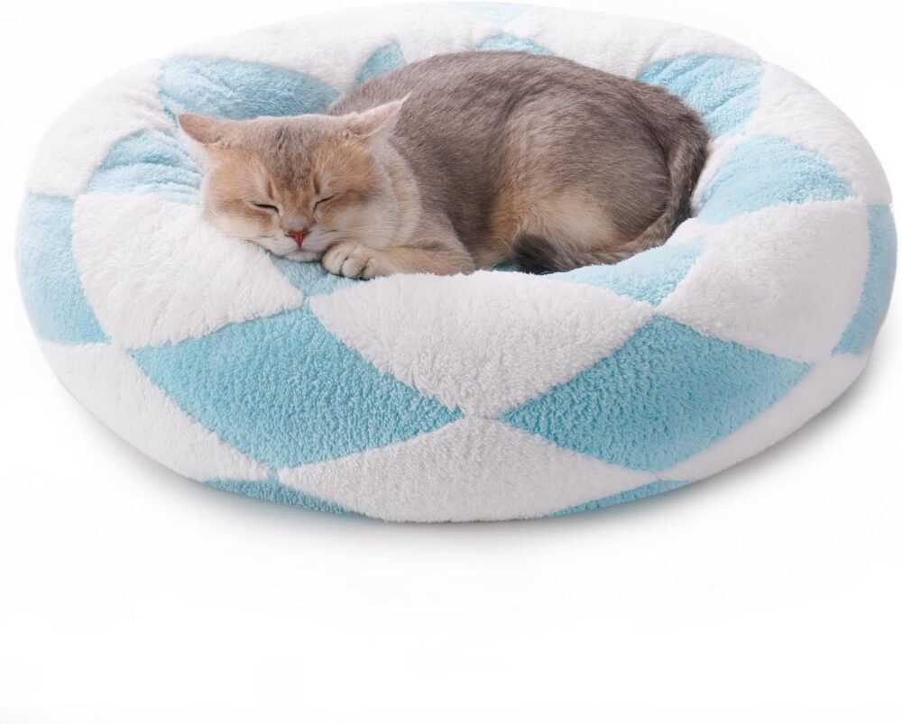 Donut Pet Bed – Round Washable Plush Bed for Cats & Small Dogs - Image 7